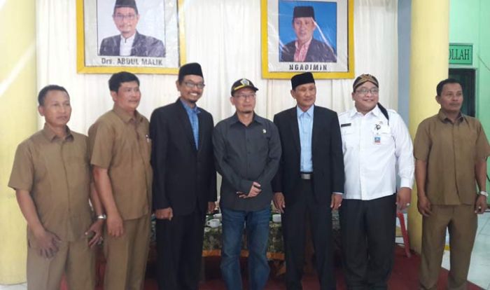 Ketua DPRD Gresik Apresiasi Pelaksanaan Pilkades Serentak Ketua DPRD Gresik Apresiasi Pelaksanaan Pilkades Serentak