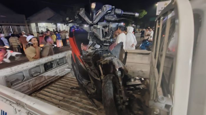 Pelajar di Sampang Tewas Usai Terlibat Laka dengan Mobil yang Hindari Jalan Berlubang