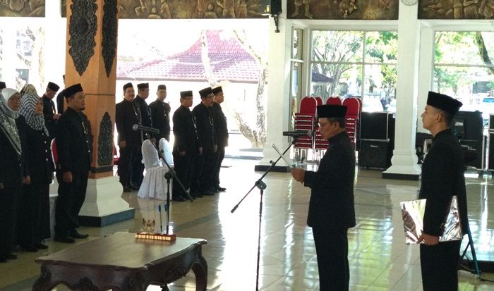 Jelang Ramadan, Puluhan Pejabat Struktural di Pacitan Dimutasi