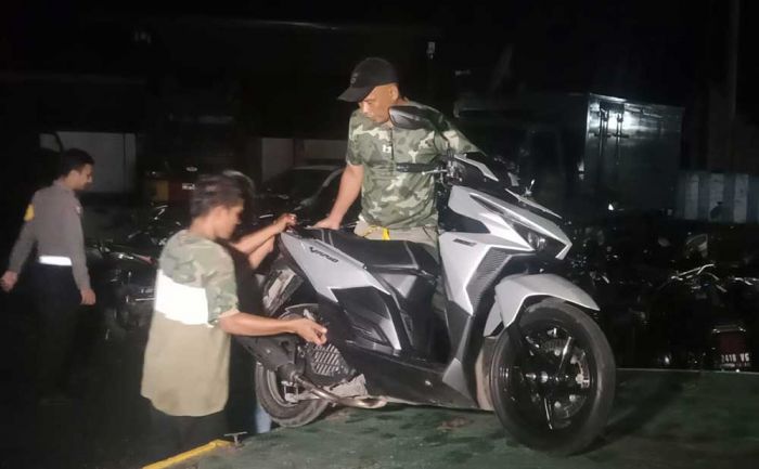 Gerebek Balap Liar di Jalan Raya Blega, Polres Bangkalan Amankan 52 Motor Gerebek Balap Liar di Jalan Raya Blega, Polres Bangkalan Amankan 52 Motor