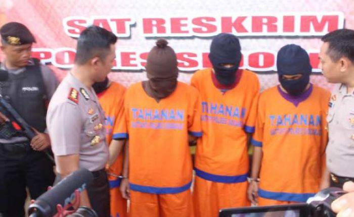 13 Pelaku Pemerkosaan di Masangan Sidoarjo Dibekuk 13 Pelaku Pemerkosaan di Masangan Sidoarjo Dibekuk