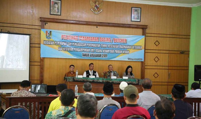 Penyakit Ternak Menghantui Jelang Idul Adha, Pemkab Tuban Gelar Operasi Pasar Hewan