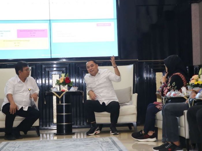 Pertemuan Wali Kota Surabaya dengan Kepala BBWS Brantas, Siapkan Langkah Atasi Banjir Pertemuan Wali Kota Surabaya dengan Kepala BBWS Brantas, Siapkan Langkah Atasi Banjir