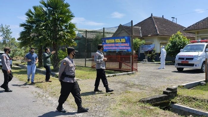 Tekan Klaster Keluarga, Covid Hunter Blitar Proaktif Jemput Bola Pasien Positif Tekan Klaster Keluarga, Covid Hunter Blitar Proaktif Jemput Bola Pasien Positif
