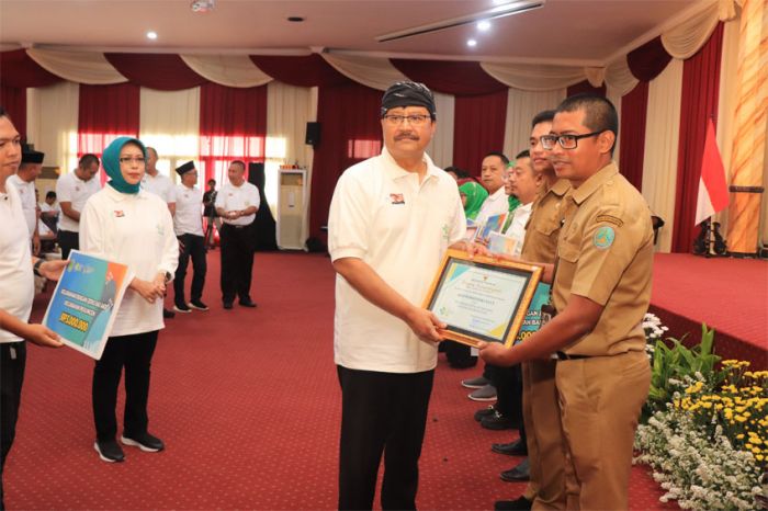 Peringati HKN ke-59, Pemkot Pasuruan Berikan Layanan Kesehatan Gratis Melalui Public Health Expo Peringati HKN ke-59, Pemkot Pasuruan Berikan Layanan Kesehatan Gratis Melalui Public Health Expo