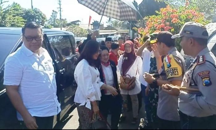 Jelang Kongres PDI Perjuangan, Megawati Nyekar ke Makam Bung Karno