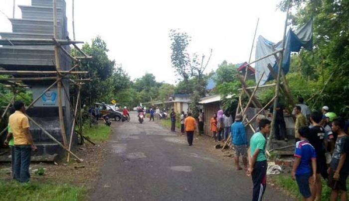 Bangunan Tugu Perbatasan di Blitar Ambruk, 1 Pekerja Tewas, Kapolres: Bangunan tak Sesuai Spek