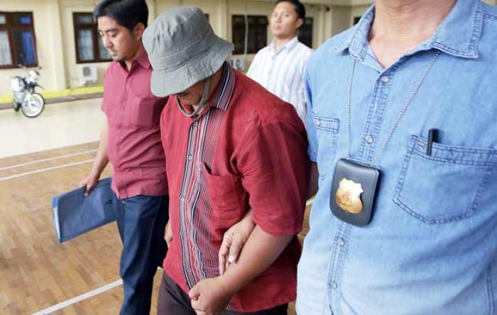 Kepala SMK Jember Ditangkap Saber Pungli, Pungut Rp 1 Juta per Siswa di Luar SPP Kepala SMK Jember Ditangkap Saber Pungli, Pungut Rp 1 Juta per Siswa di Luar SPP