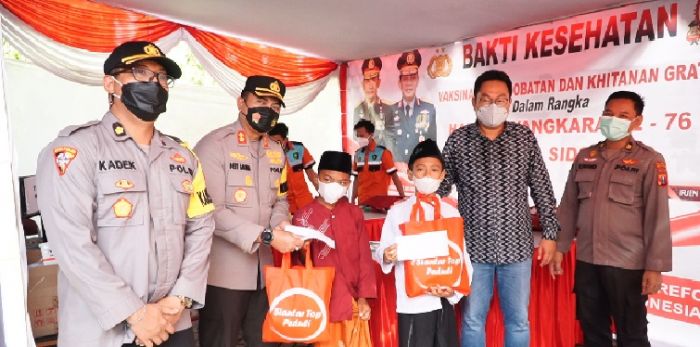Peringati Hari Bhayangkara Ke-76, Polresta Sidoarjo Gelar Bhakti Kesehatan dan Khitanan Peringati Hari Bhayangkara Ke-76, Polresta Sidoarjo Gelar Bhakti Kesehatan dan Khitanan