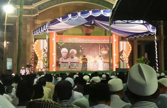 Pengasuh Ponpes Raudhatul Muta Pengasuh Ponpes Raudhatul Muta