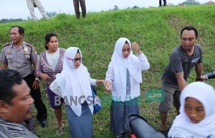 Sempat Dicegah Terjun ke Sungai Brantas, Korban Hanya Titip Dompet pada Temannya