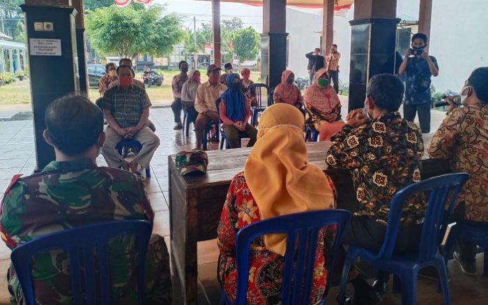 Pemkab Kediri Realisasi Rehab Ratusan Rumah Tak Layak Huni Pemkab Kediri Realisasi Rehab Ratusan Rumah Tak Layak Huni