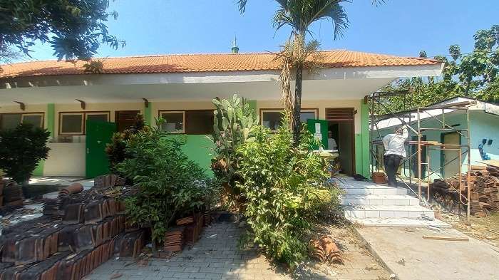 Tingkatkan Mutu Pendidikan, Dinas Pendidikan Mojokerto Rehab Ruang Kelas SDN Jeruk Seger Tingkatkan Mutu Pendidikan, Dinas Pendidikan Mojokerto Rehab Ruang Kelas SDN Jeruk Seger