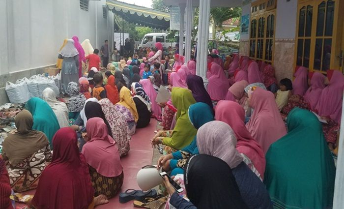 Kunjungi Komunitas Pengajian, Farid Alfauzi Didoakan Jadi Bupati Bangkalan Kunjungi Komunitas Pengajian, Farid Alfauzi Didoakan Jadi Bupati Bangkalan