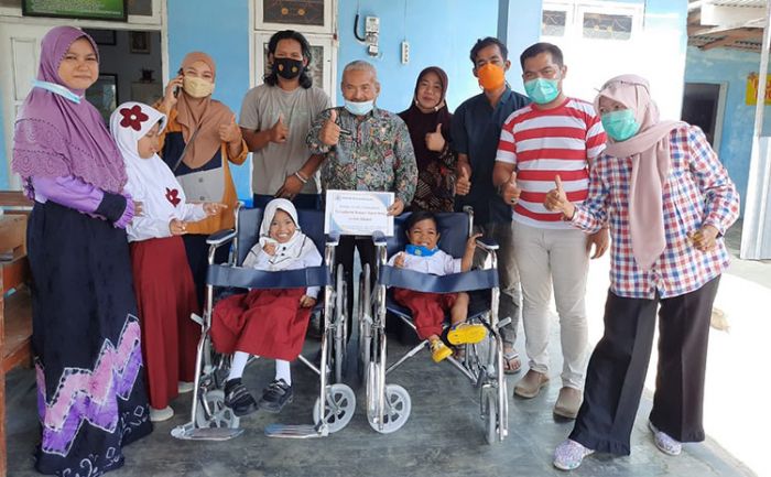 FRPB Pamekasan Sumbang 4 Kursi Roda untuk Anak-Anak Disabilitas FRPB Pamekasan Sumbang 4 Kursi Roda untuk Anak-Anak Disabilitas