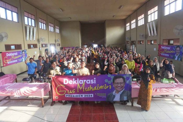 Ratusan Aktivis dan Nelayan di Tuban Deklarasi Gus Muhaimin Presiden 2024 Ratusan Aktivis dan Nelayan di Tuban Deklarasi Gus Muhaimin Presiden 2024