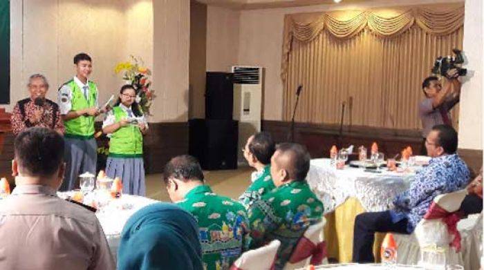 TK Petrokimia Wakili Gresik Lomba Lingkungan Sehat Tingkat Jatim TK Petrokimia Wakili Gresik Lomba Lingkungan Sehat Tingkat Jatim