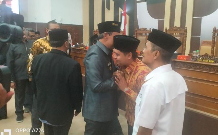 Sepakat Sahkan P-APBD 2023, Bupati-Wabup dan DPRD Kabupaten Pasuruan Saling Puji Kinerja