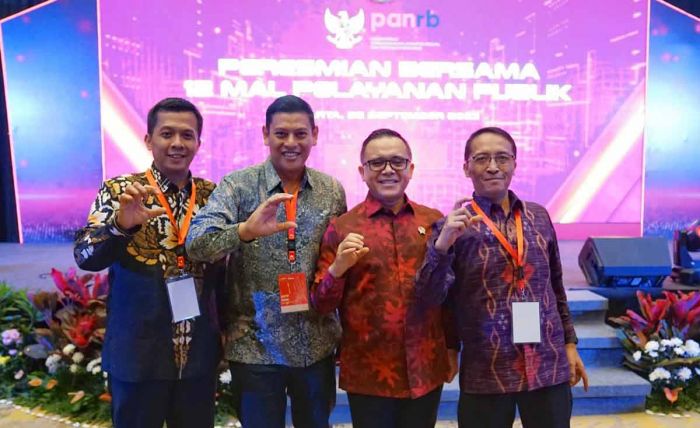 Menpan RB Resmikan 12 Mal Pelayanan Publik, Salah Satunya Kota Kediri Menpan RB Resmikan 12 Mal Pelayanan Publik, Salah Satunya Kota Kediri