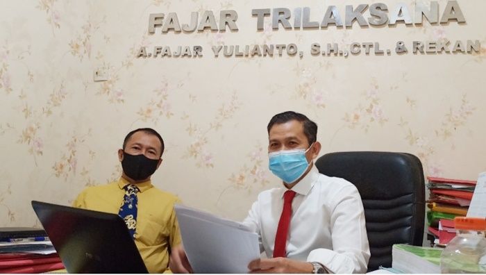 Dituntut Jaksa 8 Tahun Penjara, Ini Reaksi Penasihat Hukum Camat Duduksampeyan Nonaktif Dituntut Jaksa 8 Tahun Penjara, Ini Reaksi Penasihat Hukum Camat Duduksampeyan Nonaktif