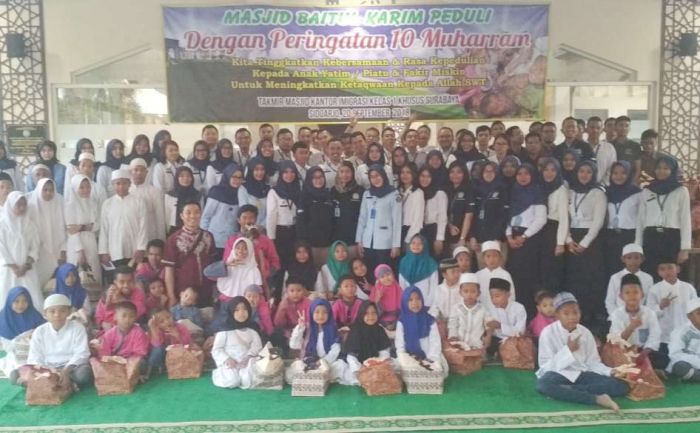 Peringati 10 Muharram, Masjid Baitul Karim Santuni Anak Yatim Peringati 10 Muharram, Masjid Baitul Karim Santuni Anak Yatim