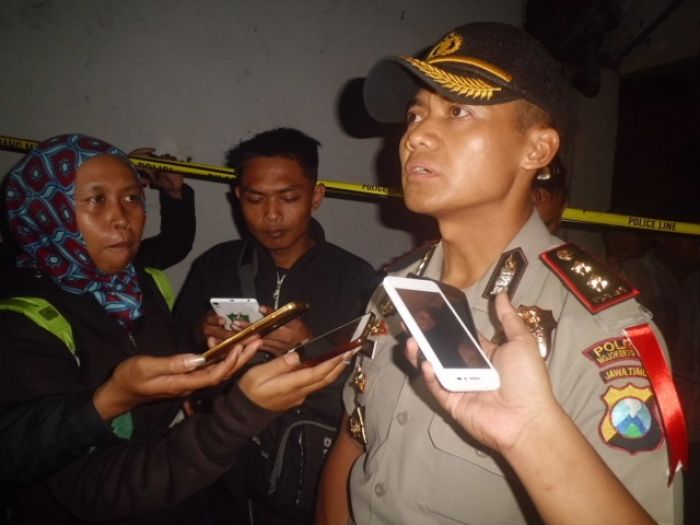 Pengembangan, Densus 88 Gerebek Rumah di Mojokerto, Dua Penghuni Ditangkap