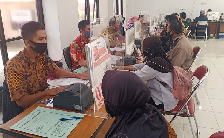 Mulai 1 Oktober, Dispendukcapil Kediri Jemput Bola Perekaman E-KTP