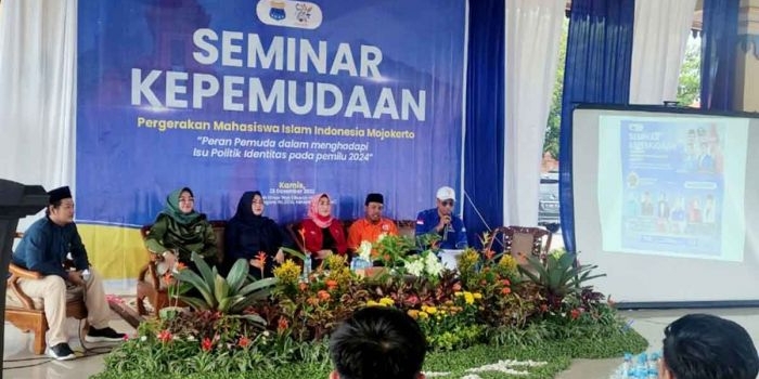 Suasana Seminar Kepemudaan di Rumah Dinas Wakil Bupati Mojokerto.