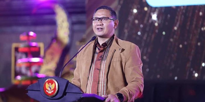 Pj. Wali Kota Aries Agung Paewai saat memberikan sambutan dalam launching logo dan tema Hari Jadi ke-23 Kota Batu.