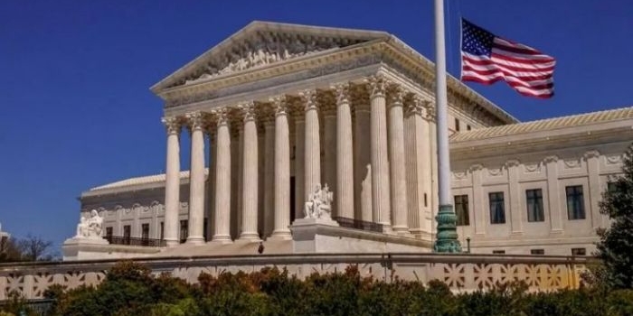 presiden-trump-murka-tarif-resiprokal-dibatalkan-ma-kini-patok-15-pakai-uu-perdagangan-1974