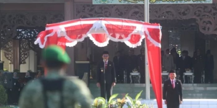 pimpin-upacara-hari-lahir-pancasila-bupati-pamekasan-tegaskan-peran-indonesia-jaga-perdamaian-dunia