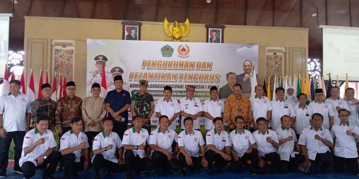 pengurus-koni-pamekasan-2025-2029-resmi-dilantik-ketua-koni-jatim-soroti-penurunan-prestasi
