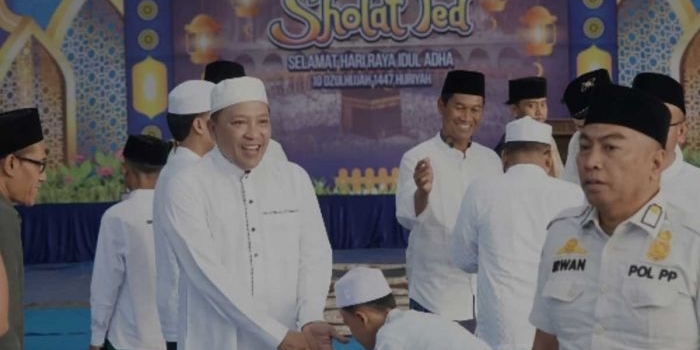 Bupati Sampang bersama masyarakat di perayaaan Idul Adha 2026.