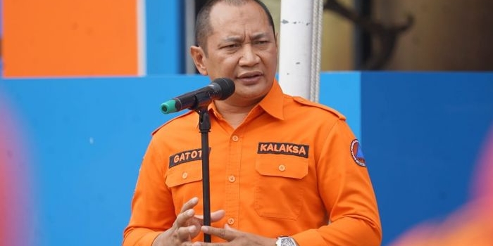 awan-panas-guguran-hingga-85-km-bpbd-jatim-semeru-naik-ke-level-siaga