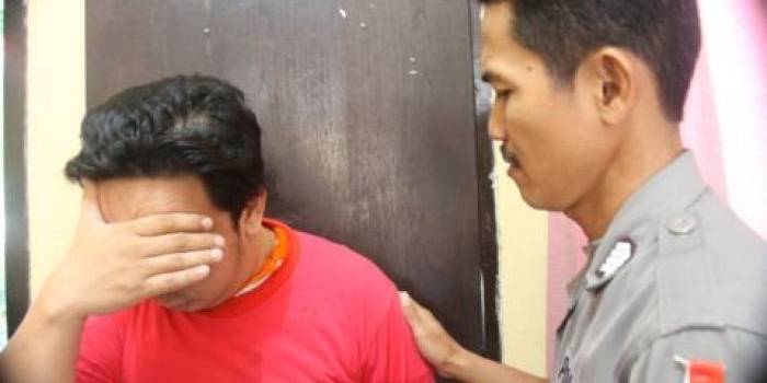 kalah taruhan, jadi maling. foto:farih/BANGSAONLINE
