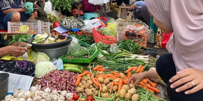 daftar-harga-sembako-surabaya-29-juni-2025-cabai-keriting-rp32-166kg-bawang-putih-rp34-833kg