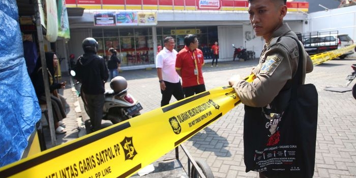 hampir-60-minimarket-masih-disegel-pemkot-surabaya-lantaran-belum-sediakan-jukir-resmi