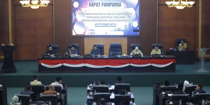 perkuat-pembangunan-dprd-jombang-bahas-raperda-jasa-konstruksi