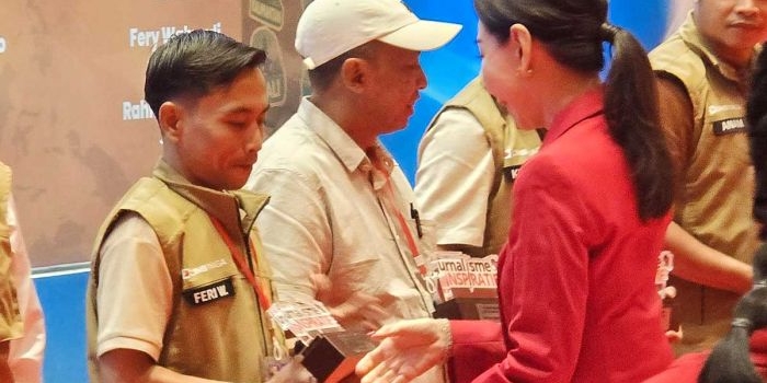 wartawan-bangsaonline-dan-harian-bangsa-raih-penghargaan-jurnalis-inspiratif-cimb-niaga-2025