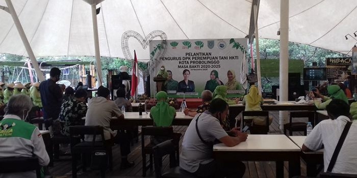 Acara Pelantikan Pengurus DPK Perempuan Tani HKTI Kota Probolinggo Masa Bakti 2020-2025. (foto: ist)