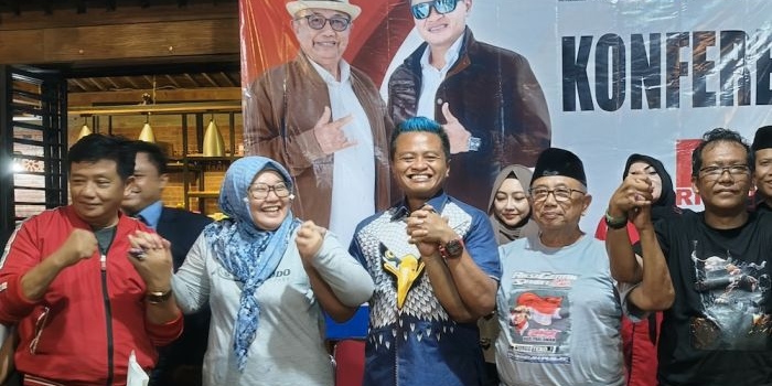 Deklarasi kemenangan paslon Rijanto-Beky di Pilbup Blitar 2024
