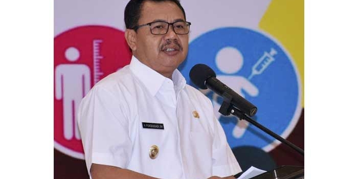 Wabup Pungkasiadi ketika berbicara dalam Rapat Kerja Kesehatan Daerah (Rakersda) Kabupaten Mojokerto Tahun 2018. 