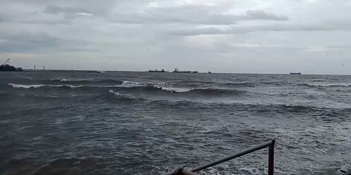 Kondisi cuaca di pelabuhan Tanjung Tembaga Kota Probolinggo. Foto: Ist