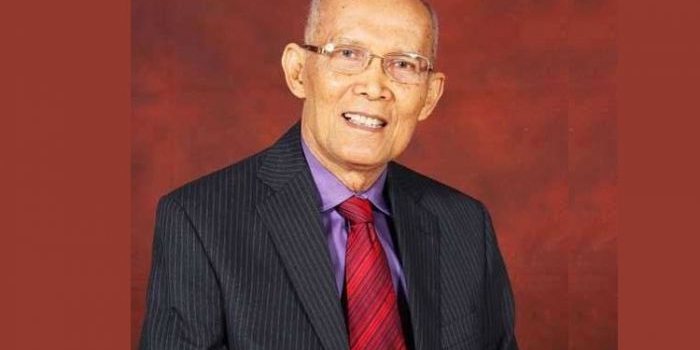 dr. Nek L Tobing. foto: dok. http://stietribhakti.ac.id/suara.com