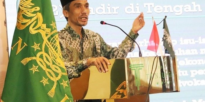 Ketua PCNU Kota Surabaya KH Ahmad Muhibbin Zuhri saat memberikan sambutan dalam muskercab.