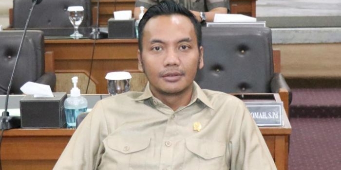 ratusan-buruh-mie-sedaap-di-gresik-dirumahkan-jelang-ramadan-ini-respons-komisi-iv-dprd