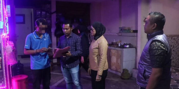 sat-ppa-dan-polwan-presisi-jenggala-patroli-tempat-hiburan-dan-penginapan-di-sidoarjo