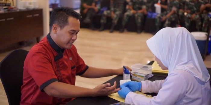 aston-madiun-gelar-hearts-for-humanity-libatkan-karyawan-hingga-warga-donor-darah