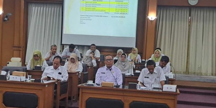 respons-rekomendasi-kpk-pemkab-gresik-pending-program-dewan