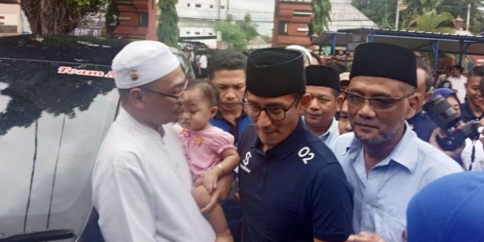 Sandiaga Uno saat datang di Lapas Mojokerto. foto: SOFFAN/ BANGSAONLINE